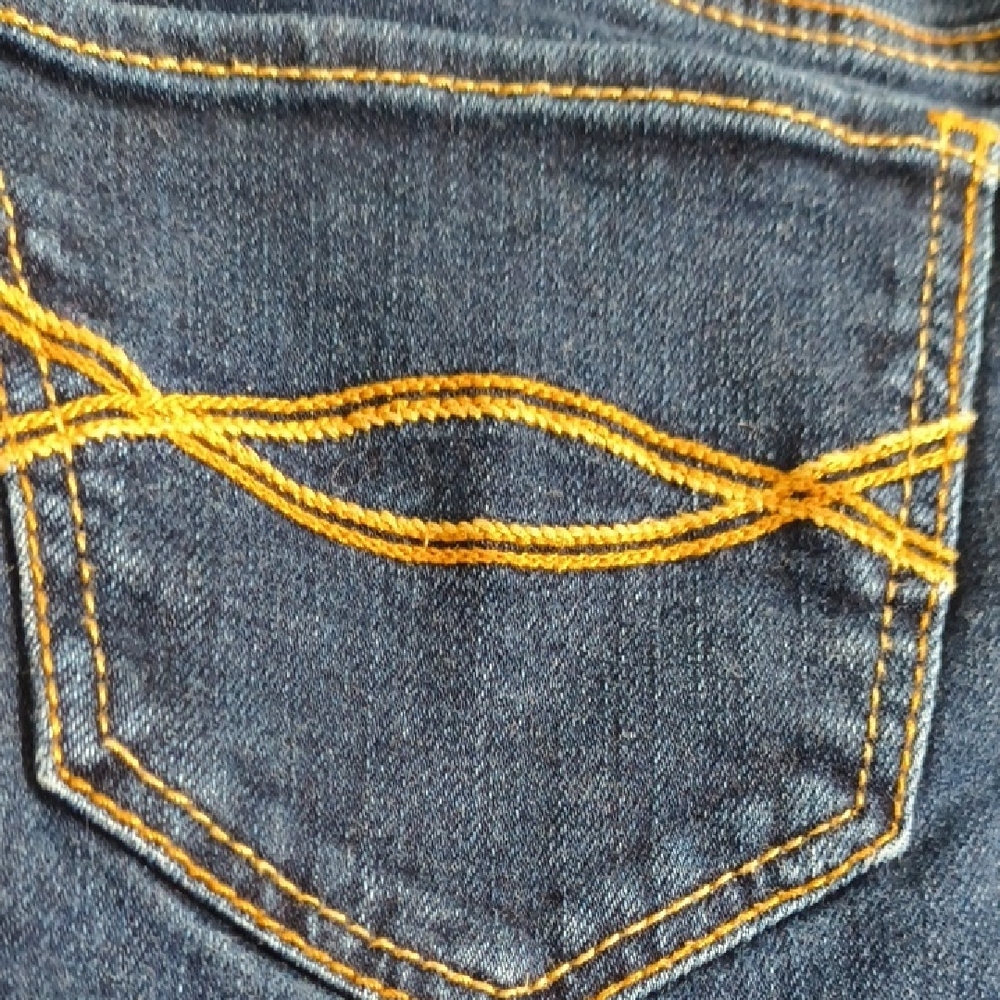 Abercrombie & Fitch Jeans - Picture 5 of 5